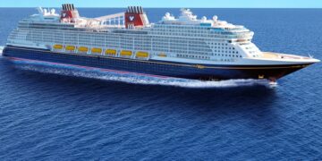 Disney Destiny Arrives in Florida